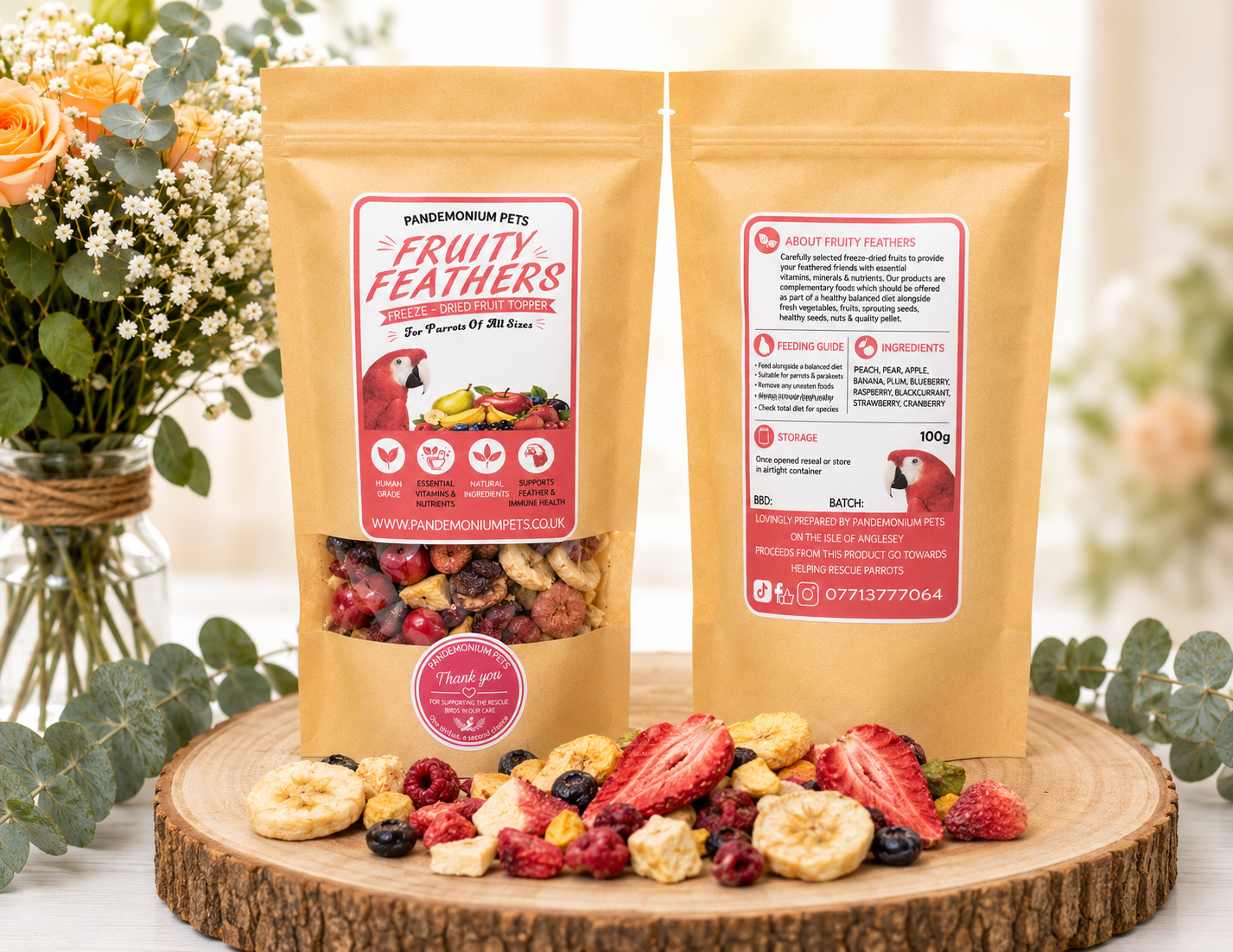 Fruity Feather – Freeze-Dried Fruit for Parrots (100g)
